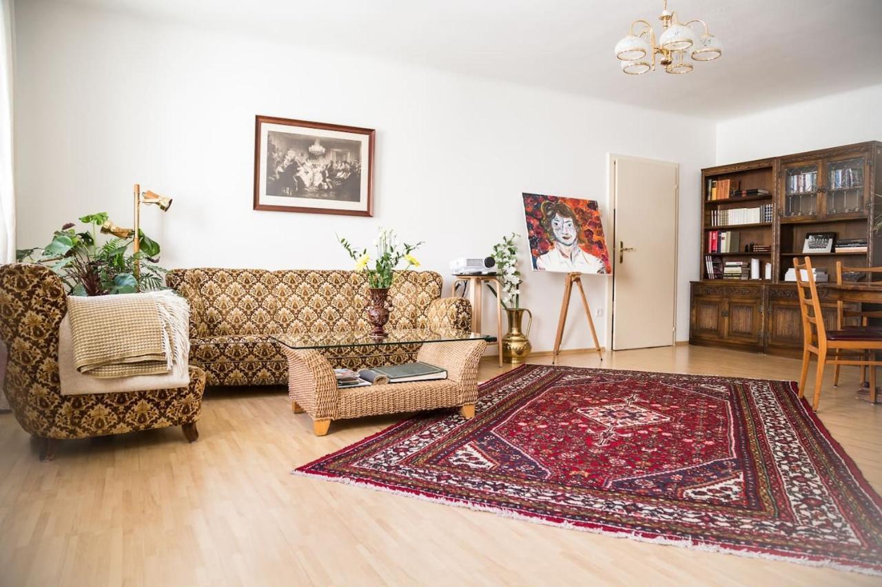 Big, Quiet, Central And Vintage Apartment Directly At The City Center, Close To Metro Vídeň Exteriér fotografie